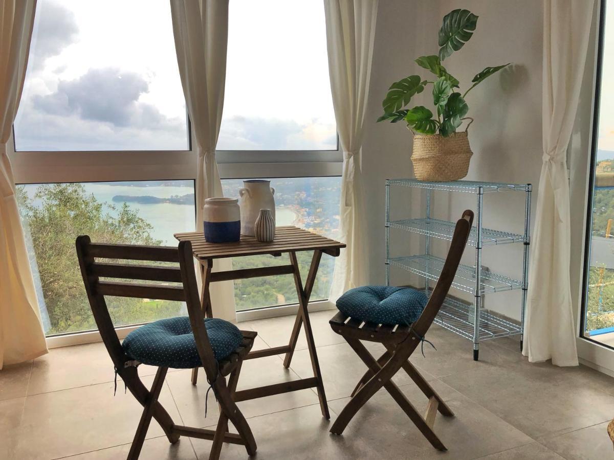 House Sienna Of Villa Intaba Best Views Corfiot Riviera Corfu Island Greece Contemporary Design Pool With Spectacular Sea Views Close To Ipsos Beach Pyrgi (Corfu) Exterior foto